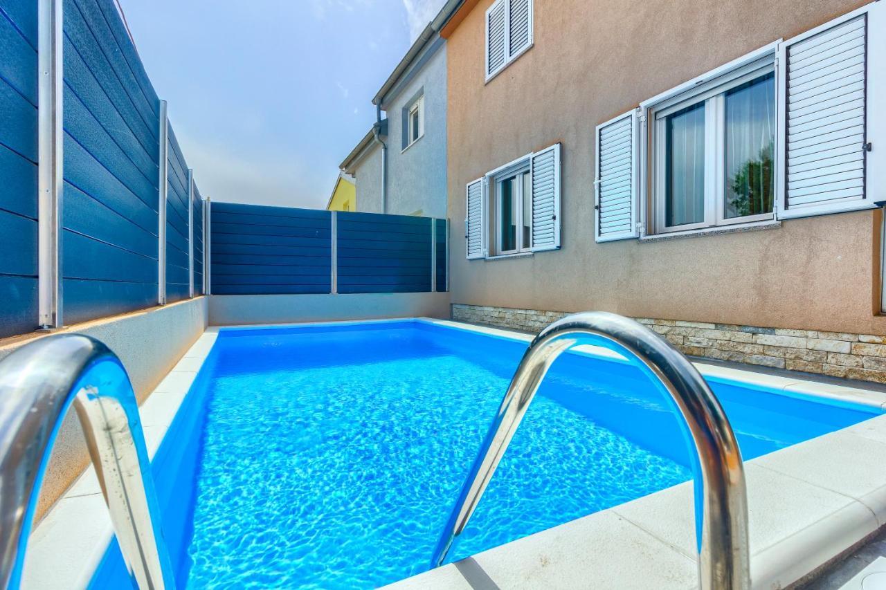 Apartmani Rialto Kakma Exterior photo