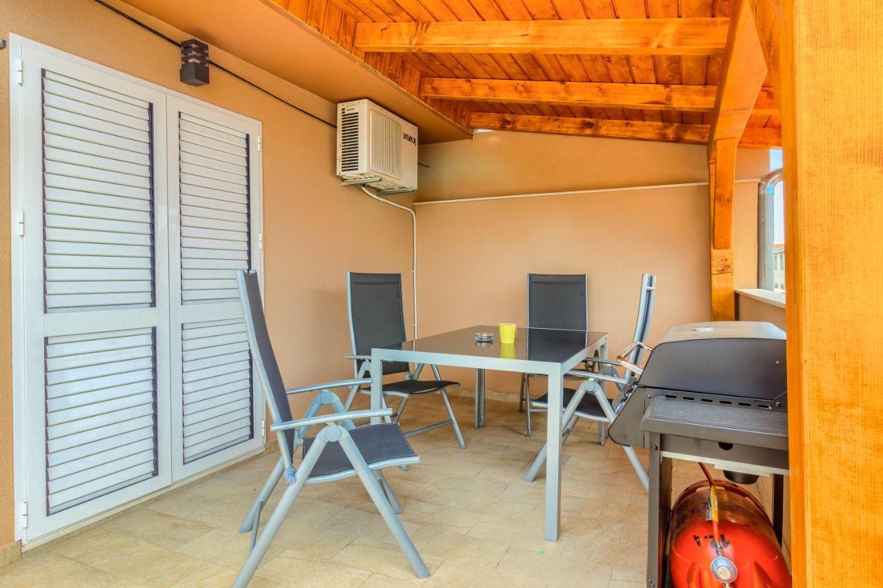 Apartmani Rialto Kakma Exterior photo