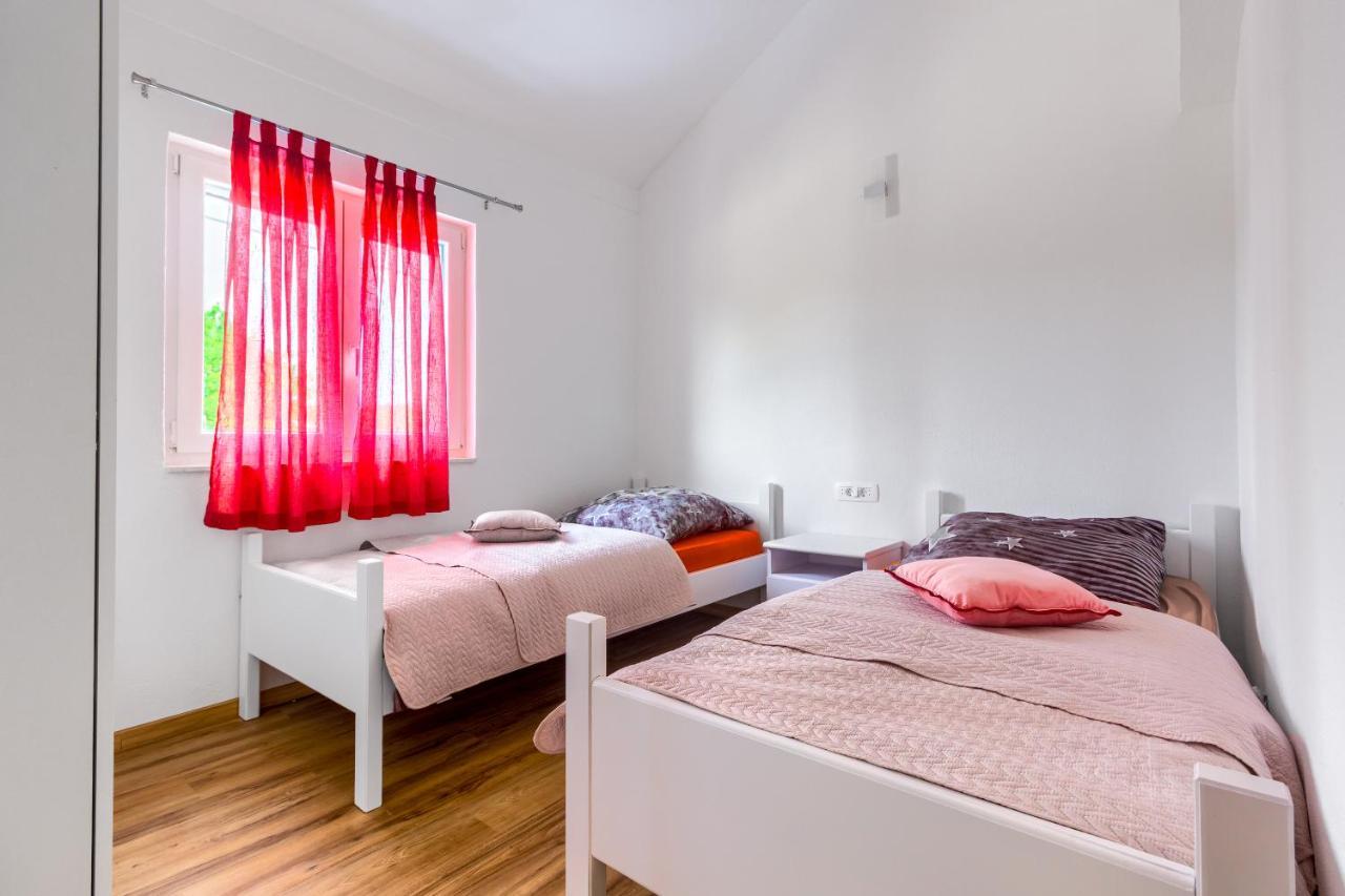 Apartmani Rialto Kakma Exterior photo